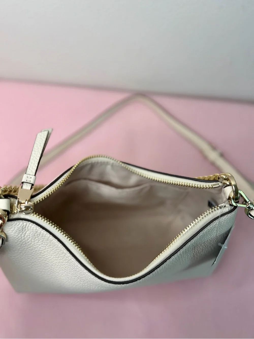 kate spade Cream Leather Shoulder Bag with Gold Chain